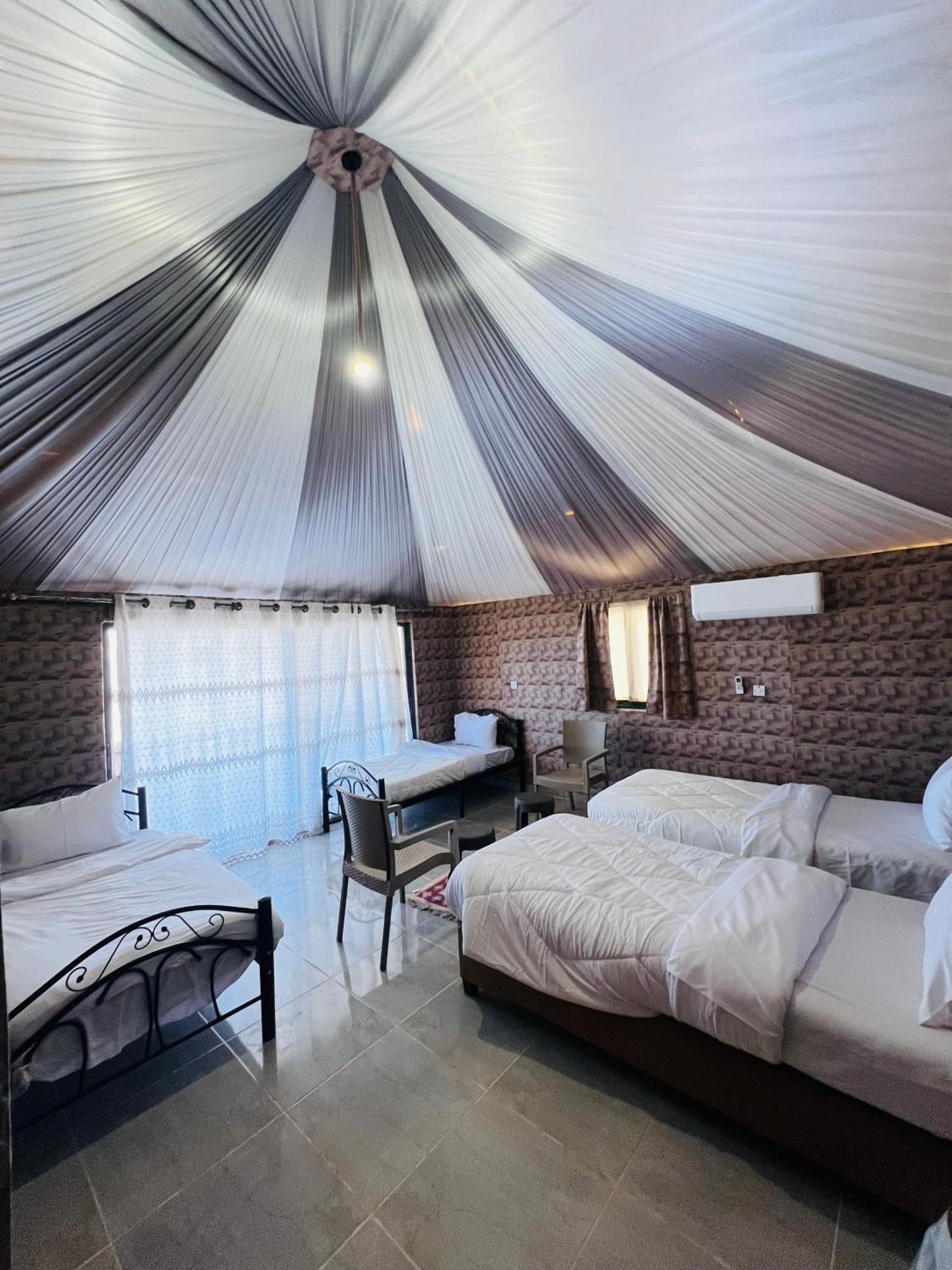 Abdullah Luxury Camp Apartment Вади Рум Екстериор снимка