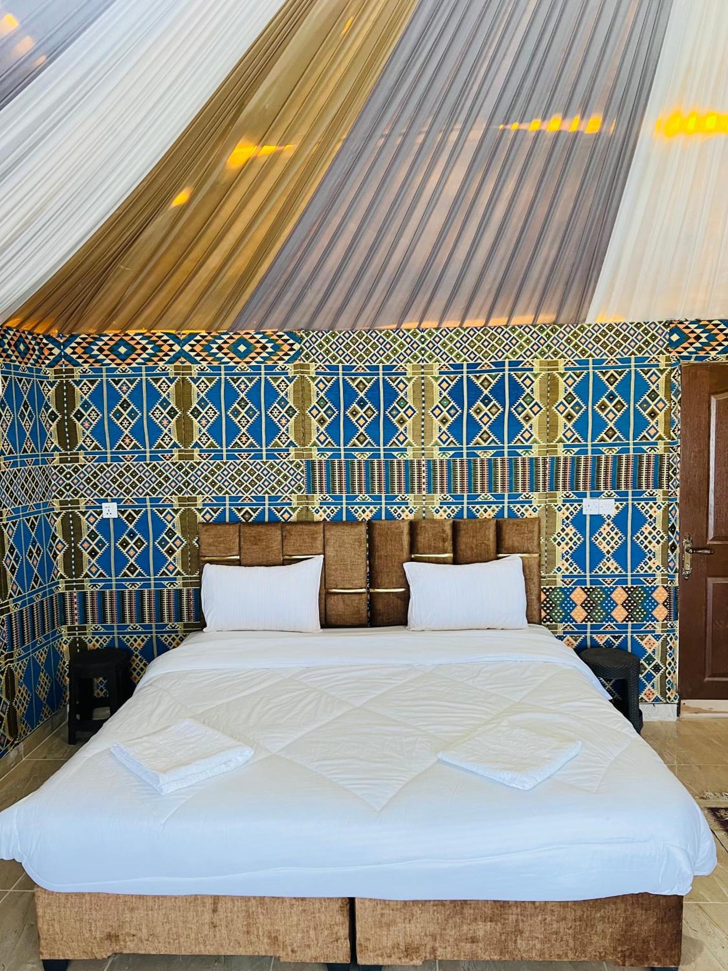 Abdullah Luxury Camp Apartment Вади Рум Екстериор снимка