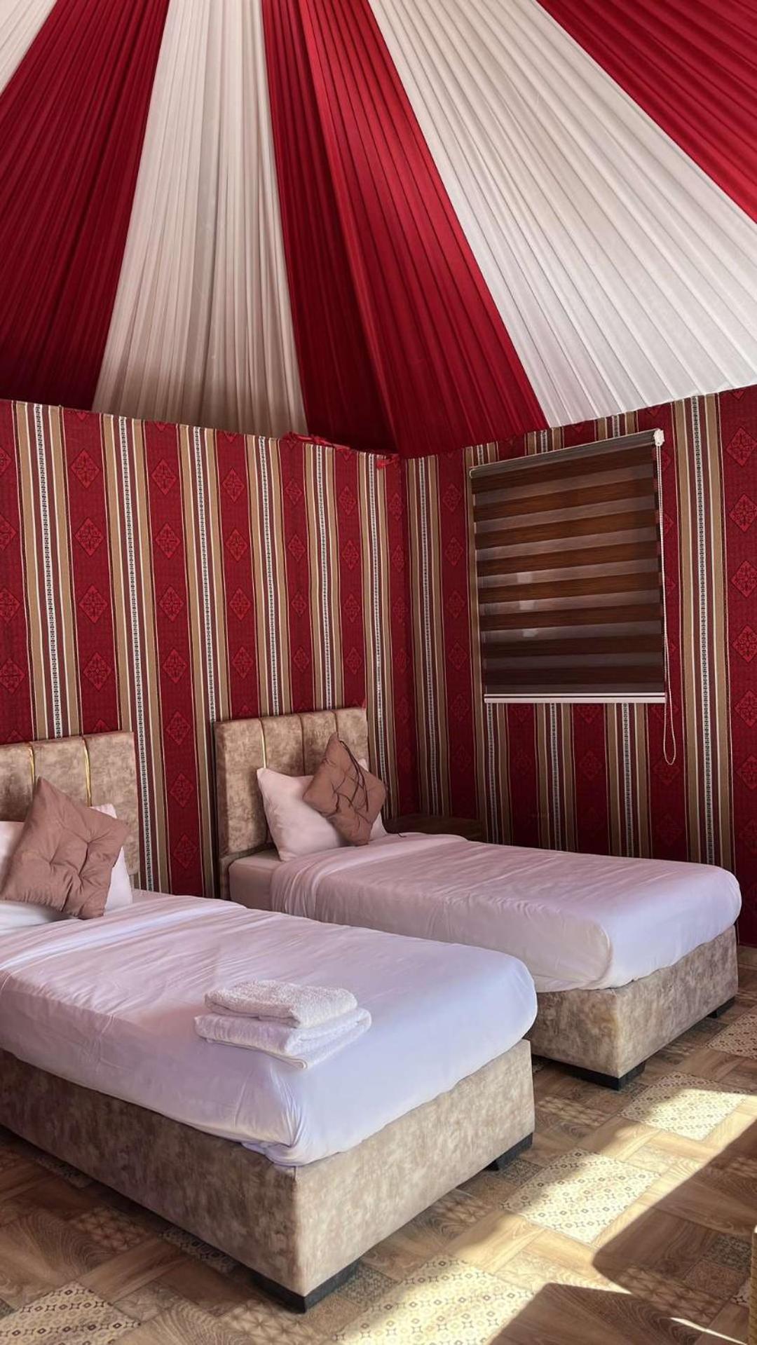 Abdullah Luxury Camp Apartment Вади Рум Екстериор снимка